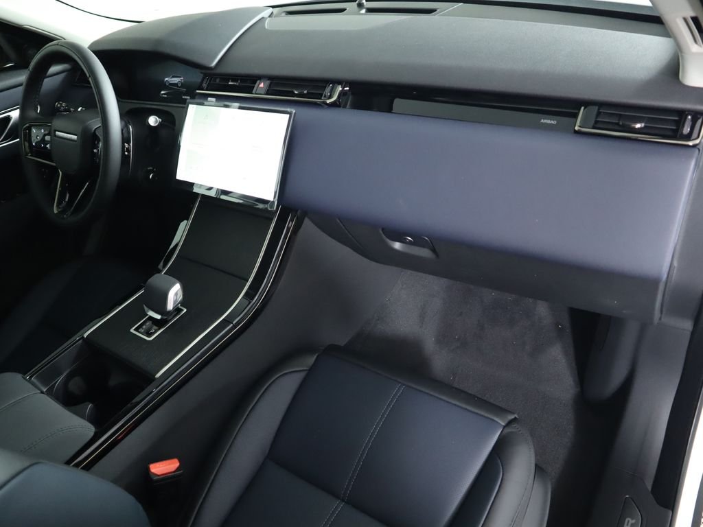 Certified Used 2024 Fuji White Land Rover S image 19