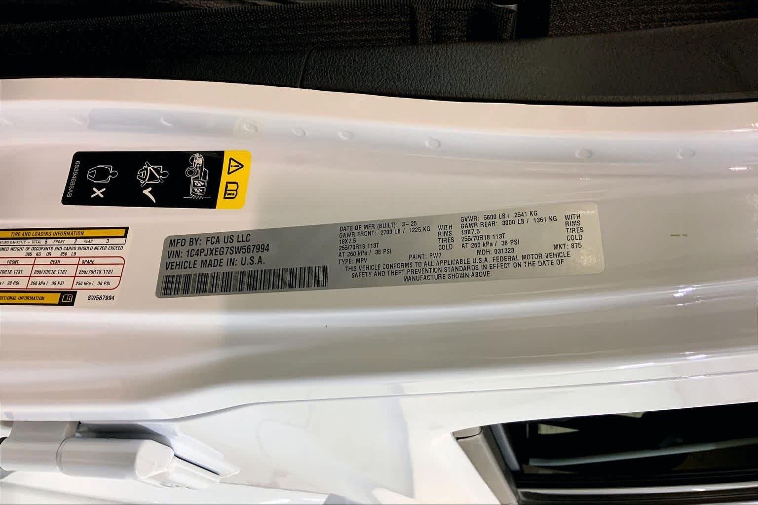 Used 2025 Bright White Clearcoat Jeep Sahara image 36