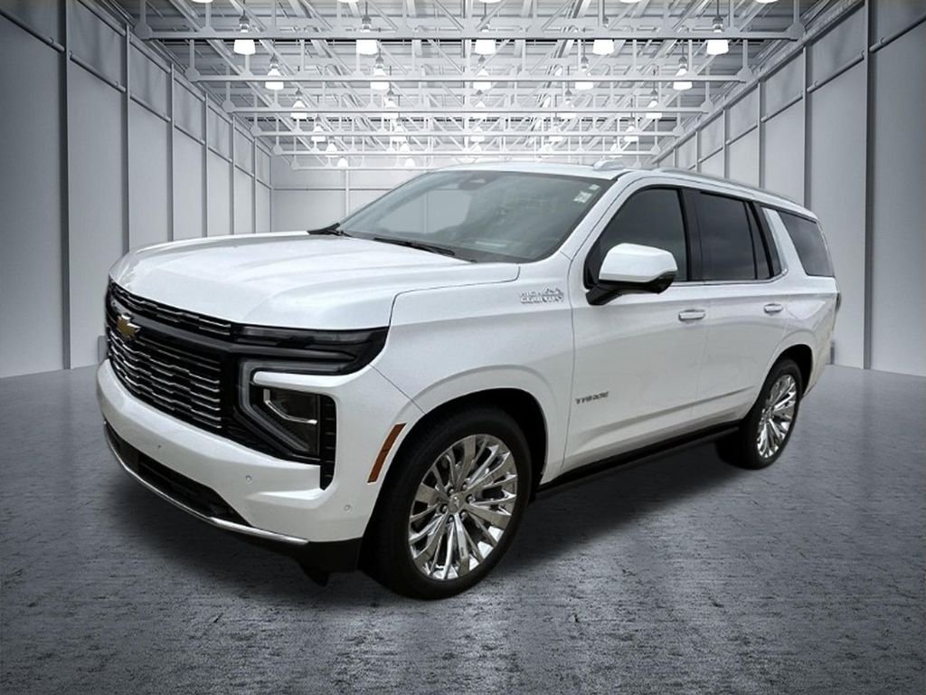 Used 2025 Iridescent Pearl Tricoat Chevrolet High Country image 1