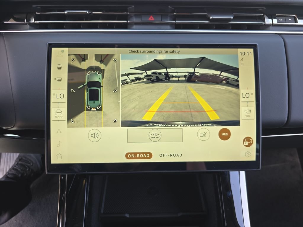 New 2026 Santorini Black Land Rover SE image 24