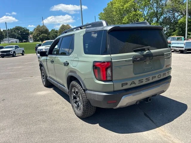 Used 2026 Green Honda  image 10