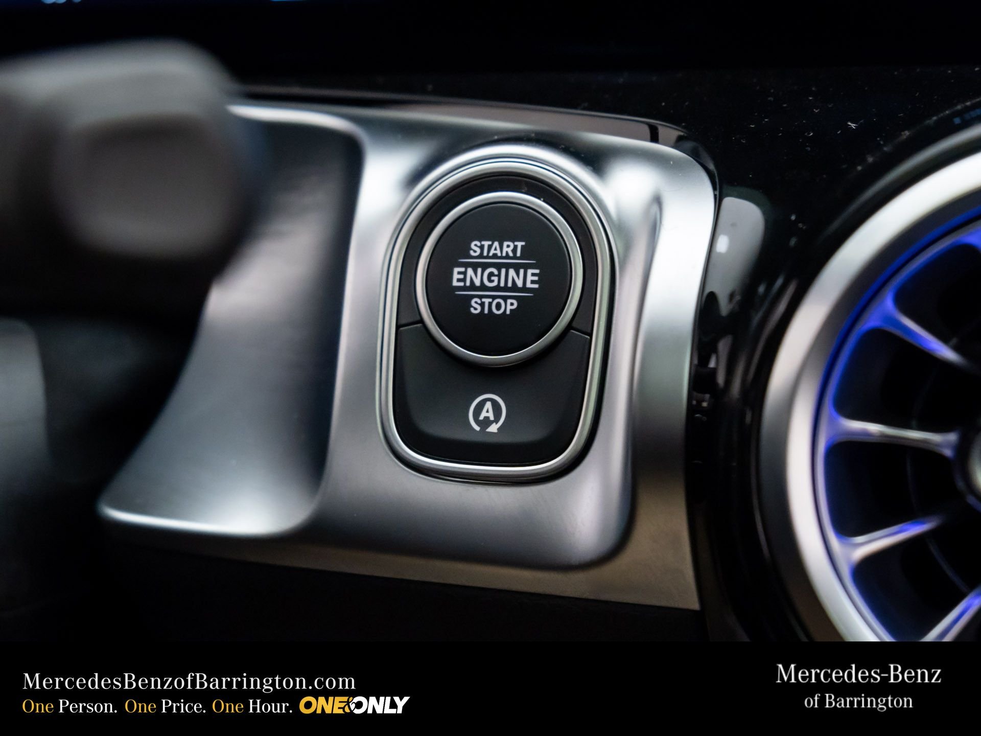 New 2026 Night Black Mercedes-Benz GLB 35 AMG® image 29