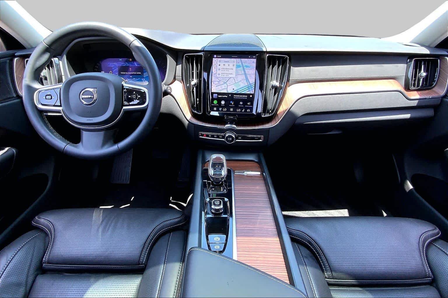 Used 2023 Crystal White Metallic Volvo Ultimate Dark Theme image 16
