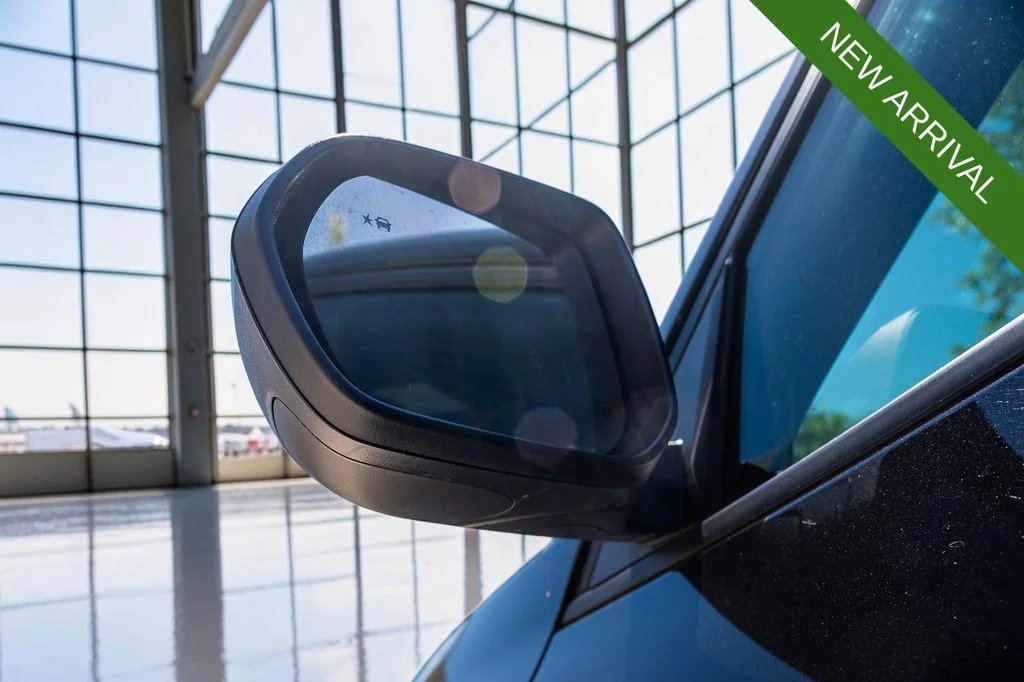 Used 2025 Black Chevrolet LT image 32