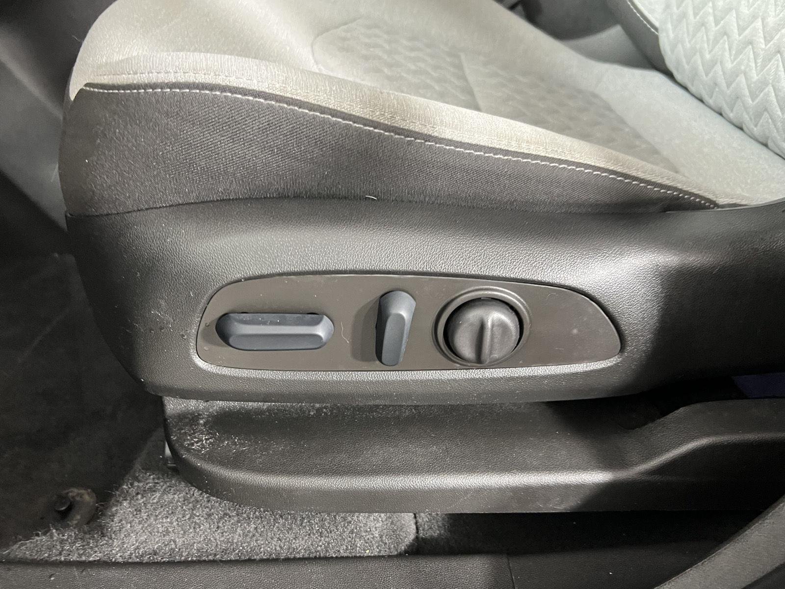 Used 2022 Iron Gray Metallic Chevrolet LS image 31