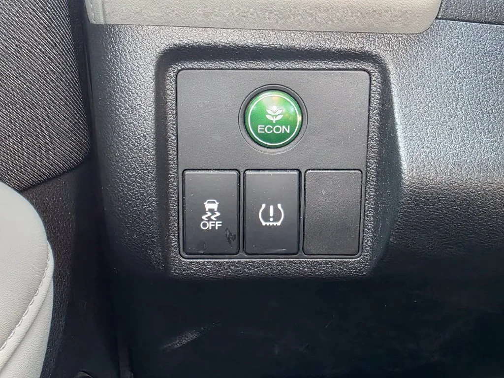 Used 2021 White Honda LX image 20