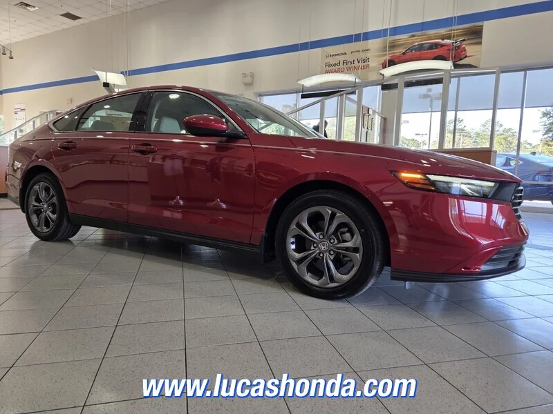 Used 2024 Red Honda EX CVT image 3