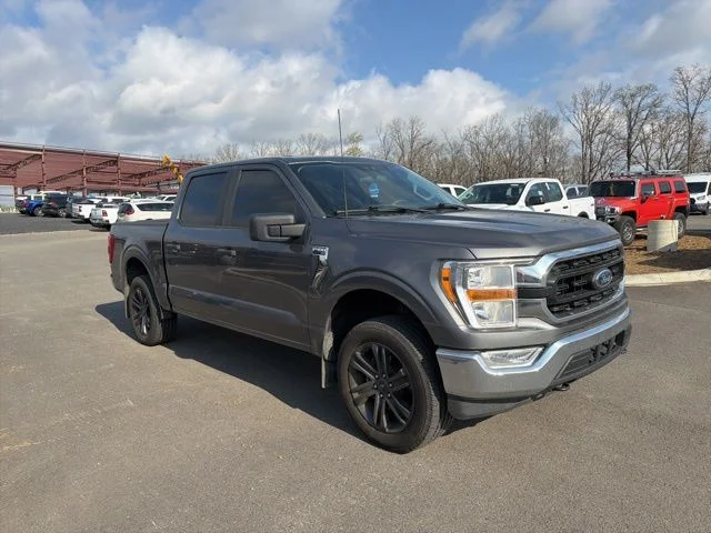 Certified Used 2021 Gray Metallic Ford XLT image 4