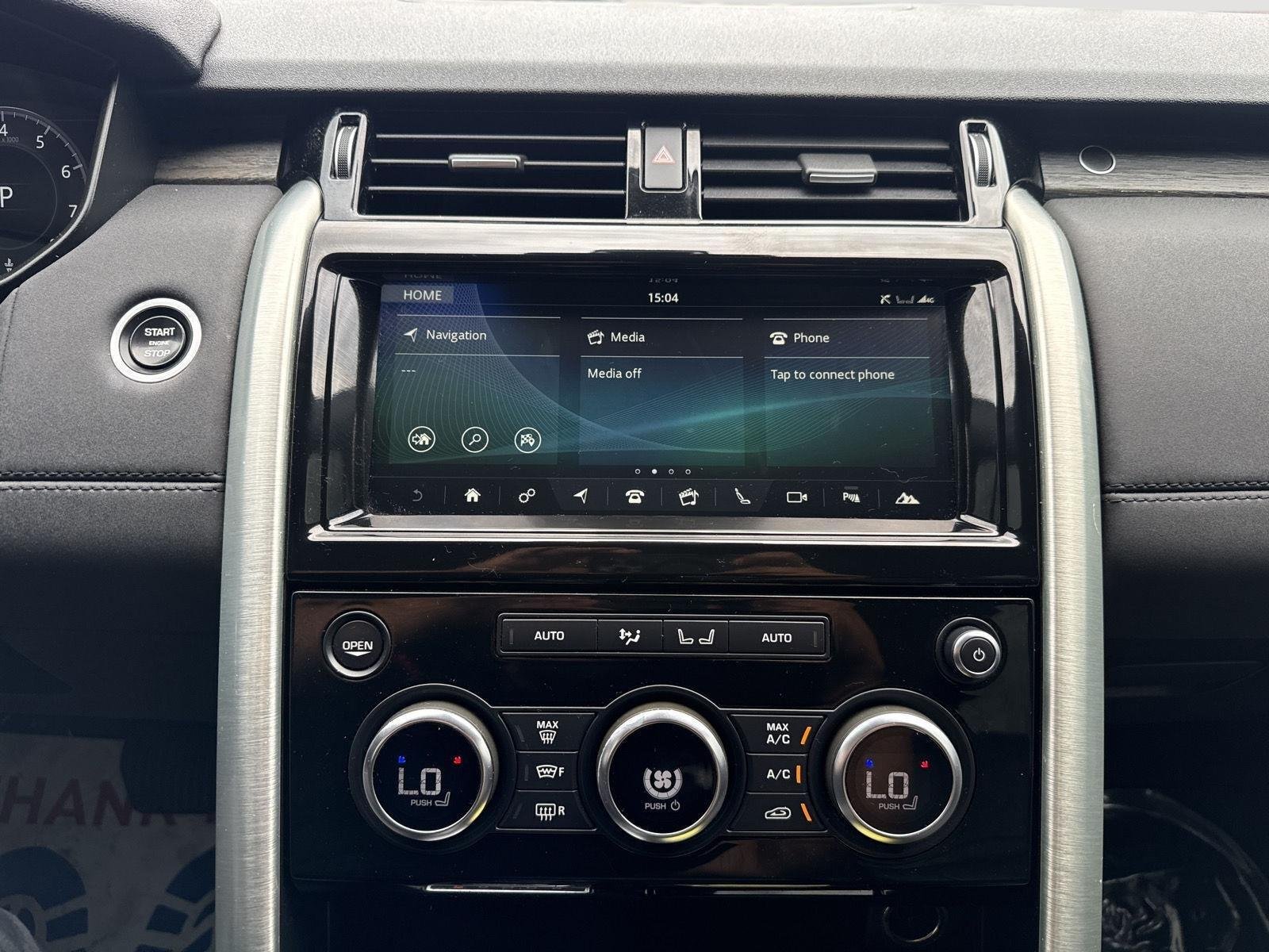 Used 2018 Santorini Black Metallic Land Rover HSE image 20