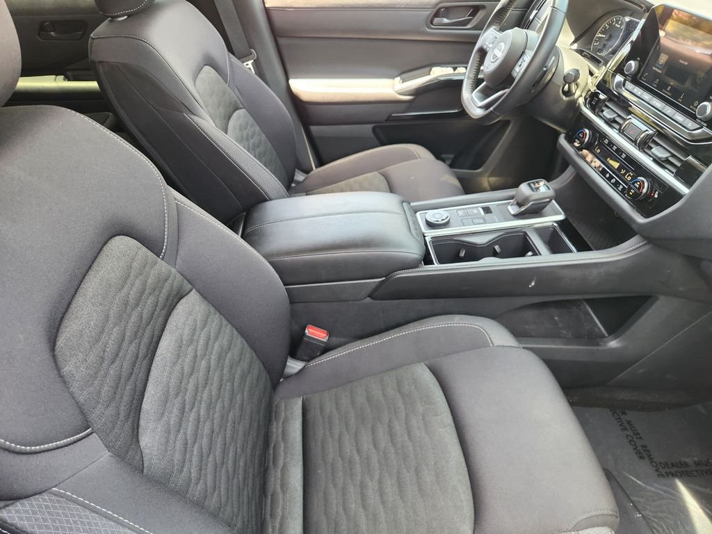 Certified Used 2025 Silver Nissan SV image 14