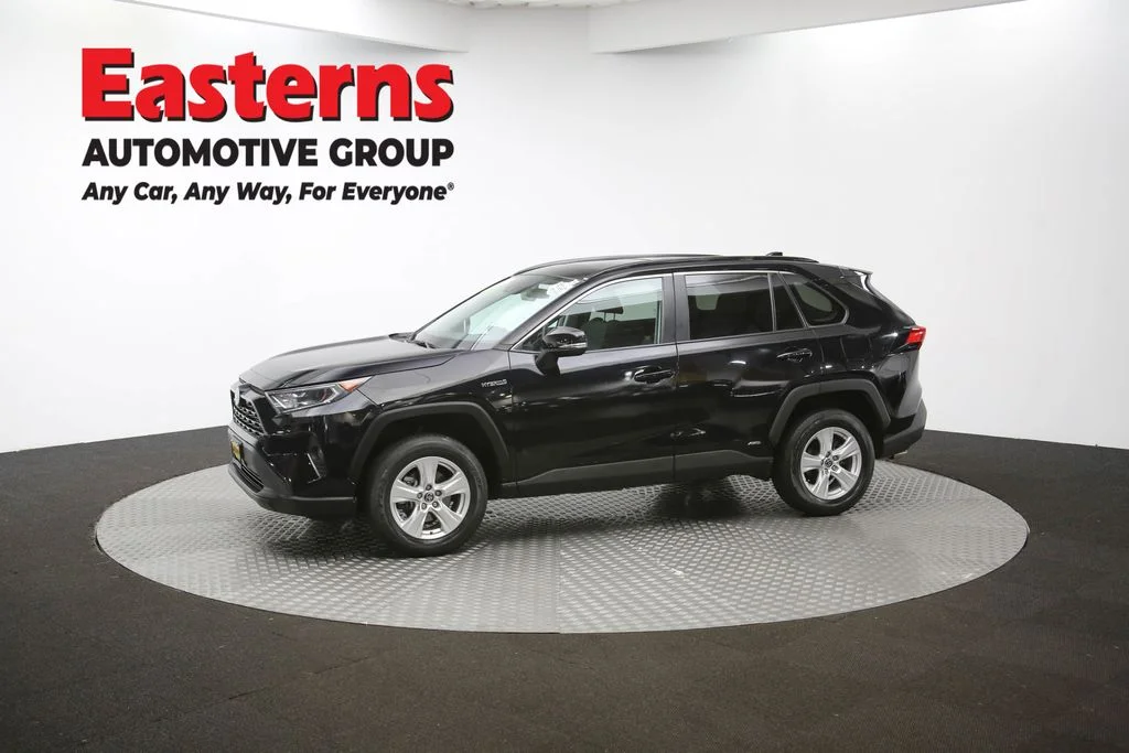Used 2021 Black Toyota XLE image 58