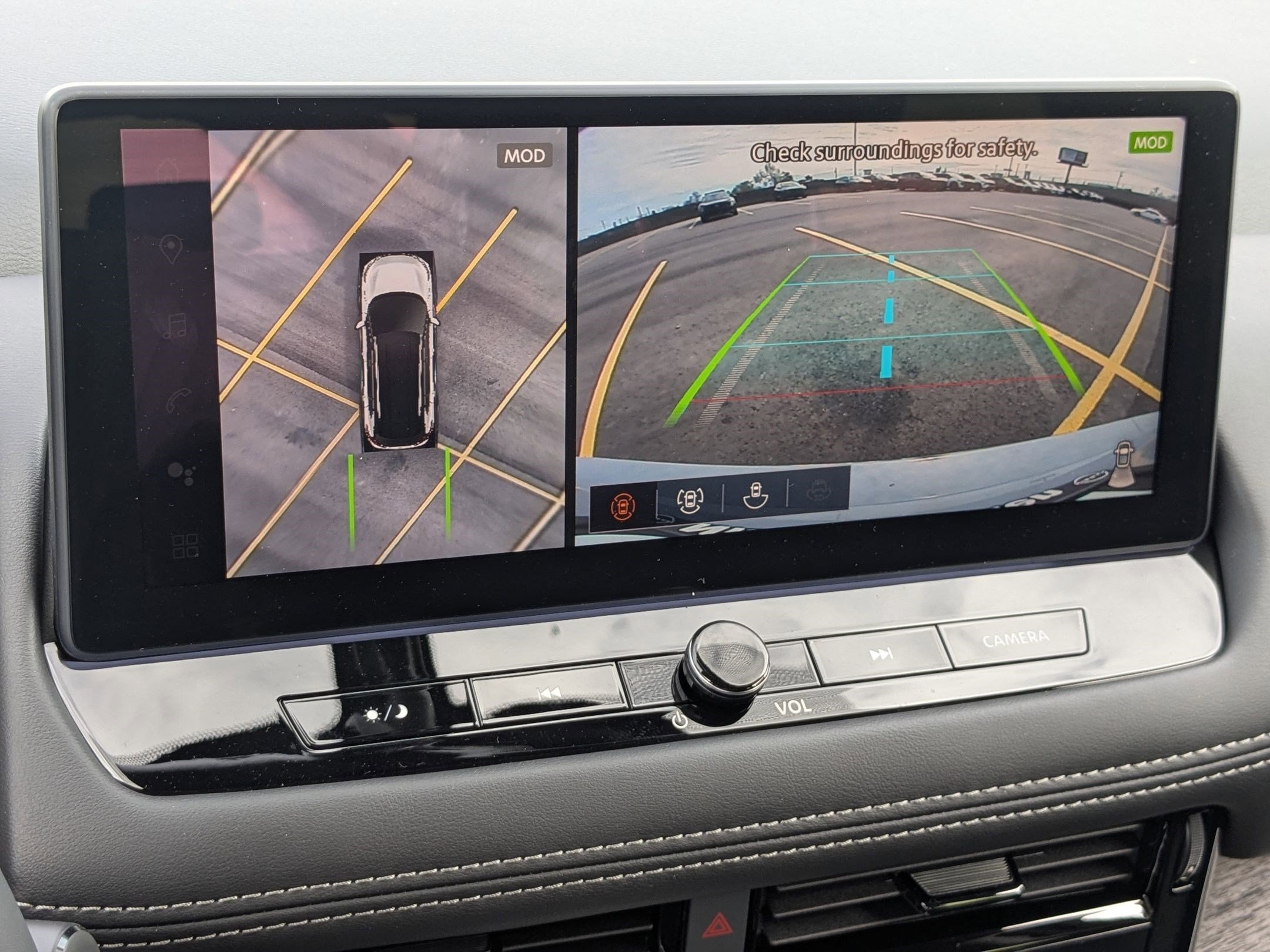 New 2026 Boulder Gray Pearl/Super Black Nissan Platinum image 12