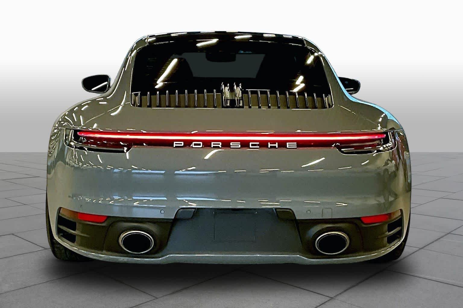 2023 Porsche 911 5
