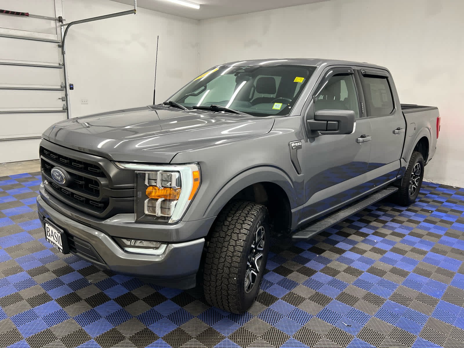 Used 2023 Carbonized Gray Ford XLT image 12