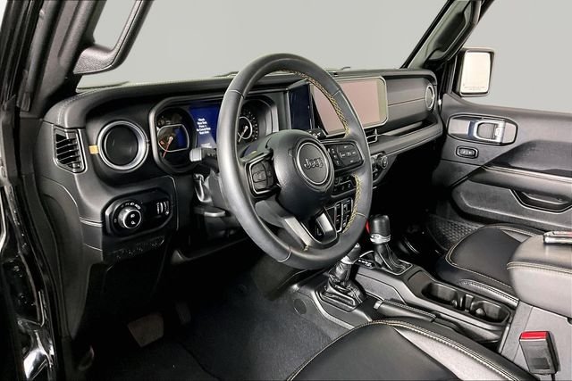 Used 2024 Black Jeep Texas Trail image 16