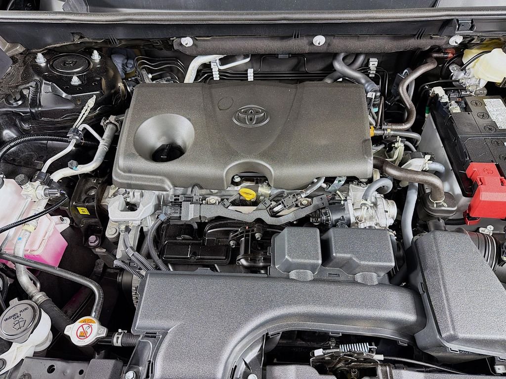 Used 2025 Midnight Black Metallic Toyota XLE image 29