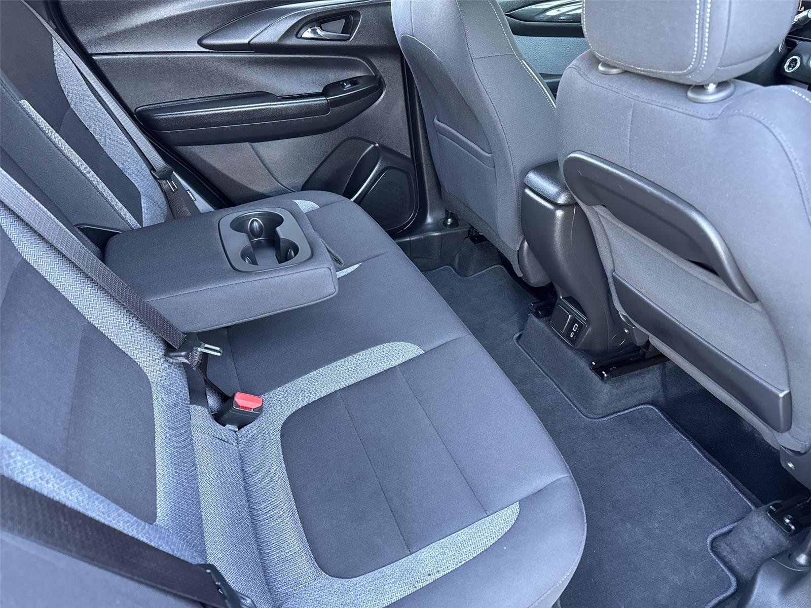 2025 Chevrolet Trailblazer LT - Photo 32