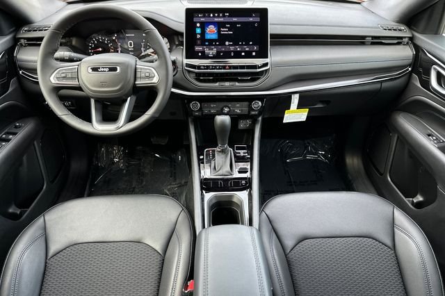New 2026 Joose (DISC) Jeep Latitude image 12
