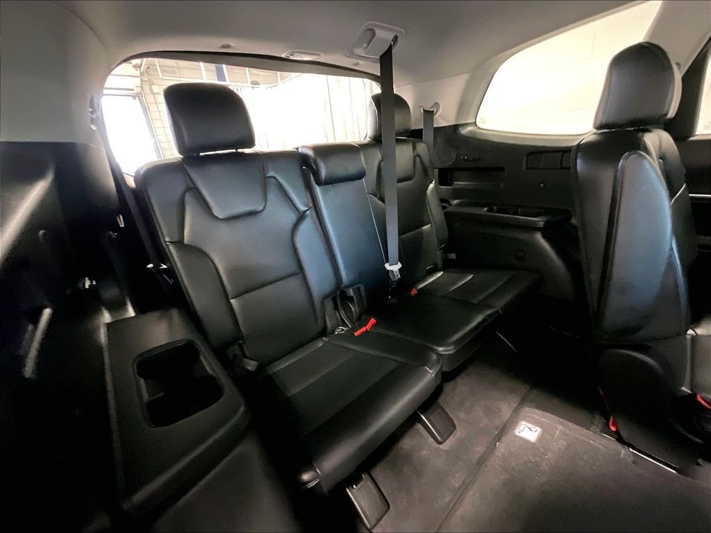 Used 2024 Everlasting Silver Kia S image 17