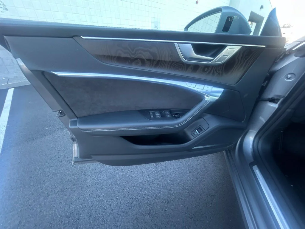 Used 2020  Audi 3.0T Prestige image 30