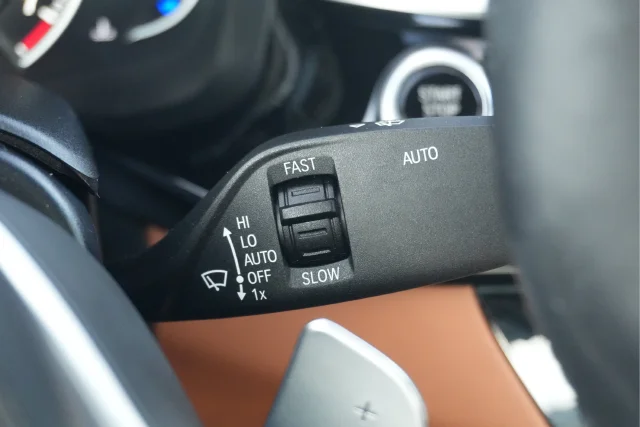 Used 2018 Black BMW 530i xDrive image 40