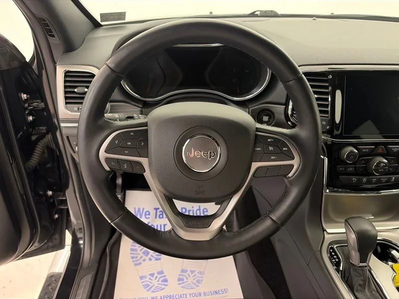 Used 2022 Black Jeep Limited image 26