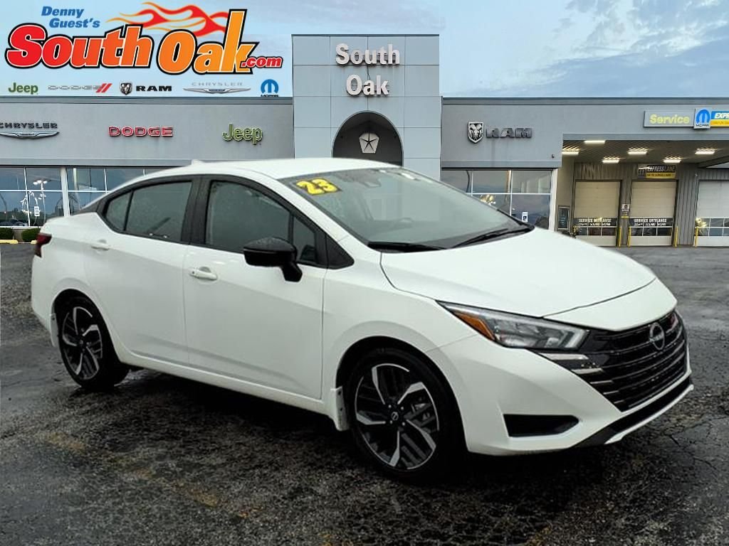 2023 Nissan Versa Sedan SR