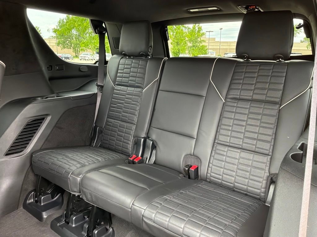 Used 2023 Black Raven Cadillac Sport Platinum image 30