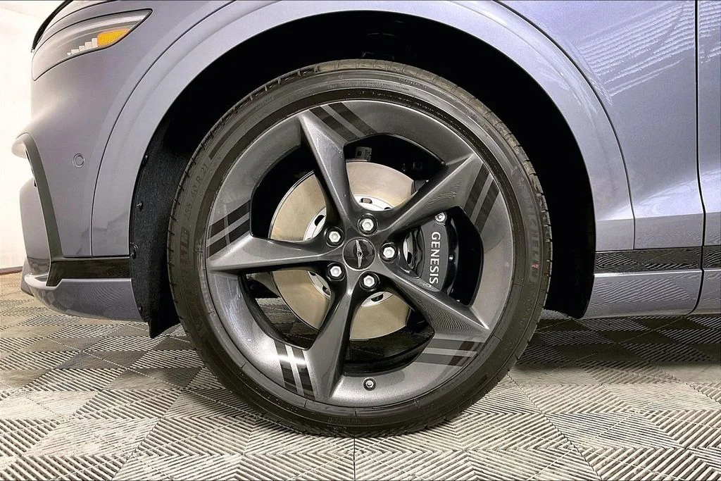 New 2026 Blue Genesis 2.5T Sport Prestige image 9