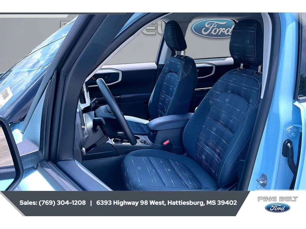 Used 2025 Robins Egg Blue Ford Heritage image 18