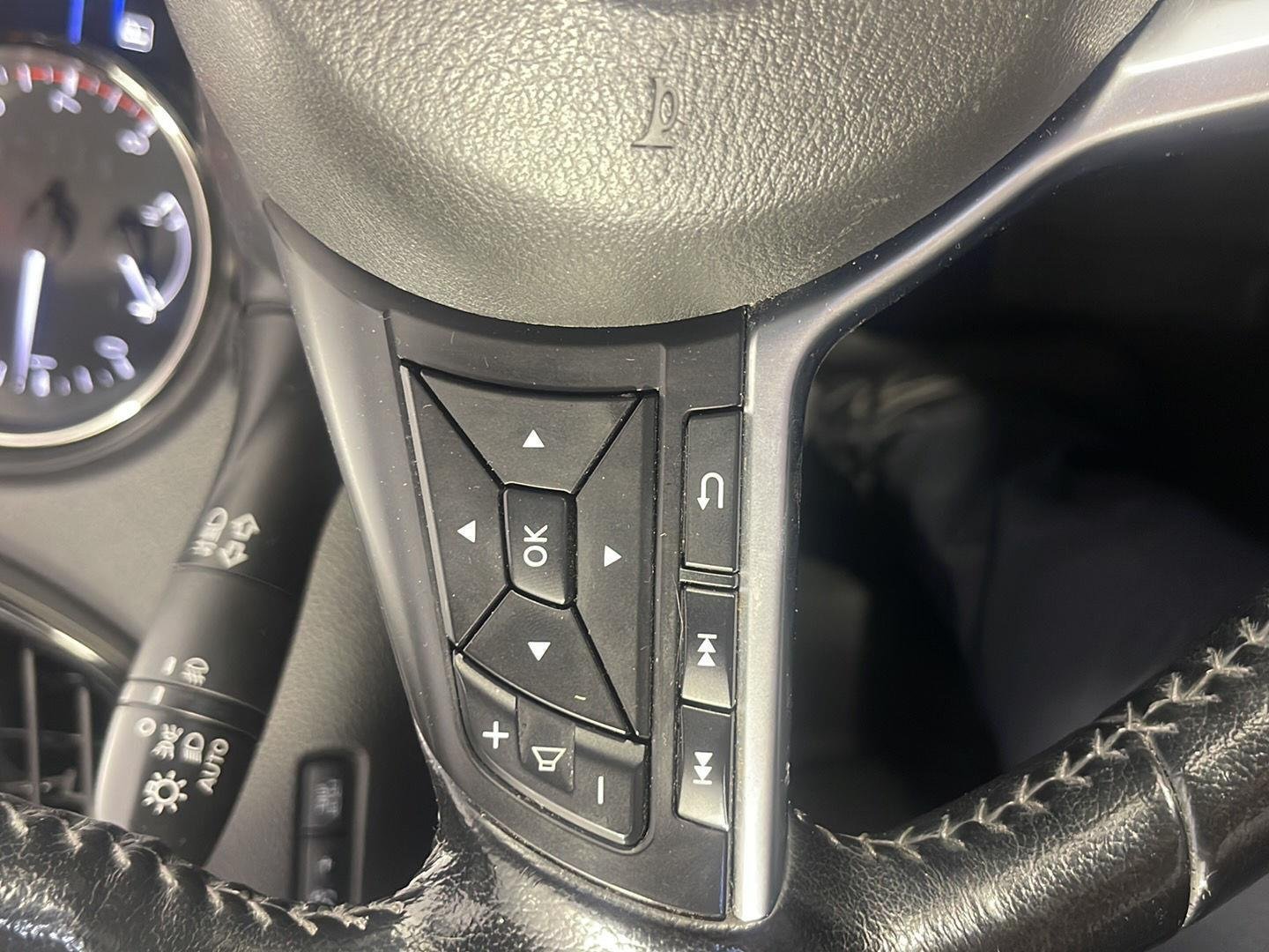 Used 2022 Magnetic Black Pearl Nissan SV image 20