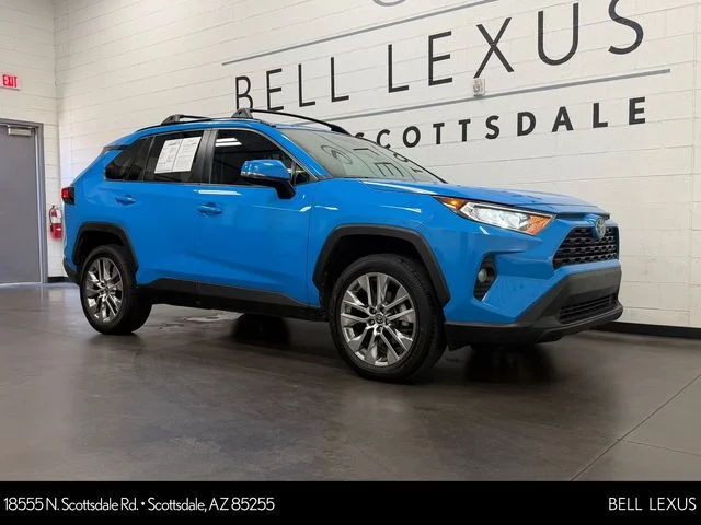 Used 2021 Blue Toyota XLE Premium image 1