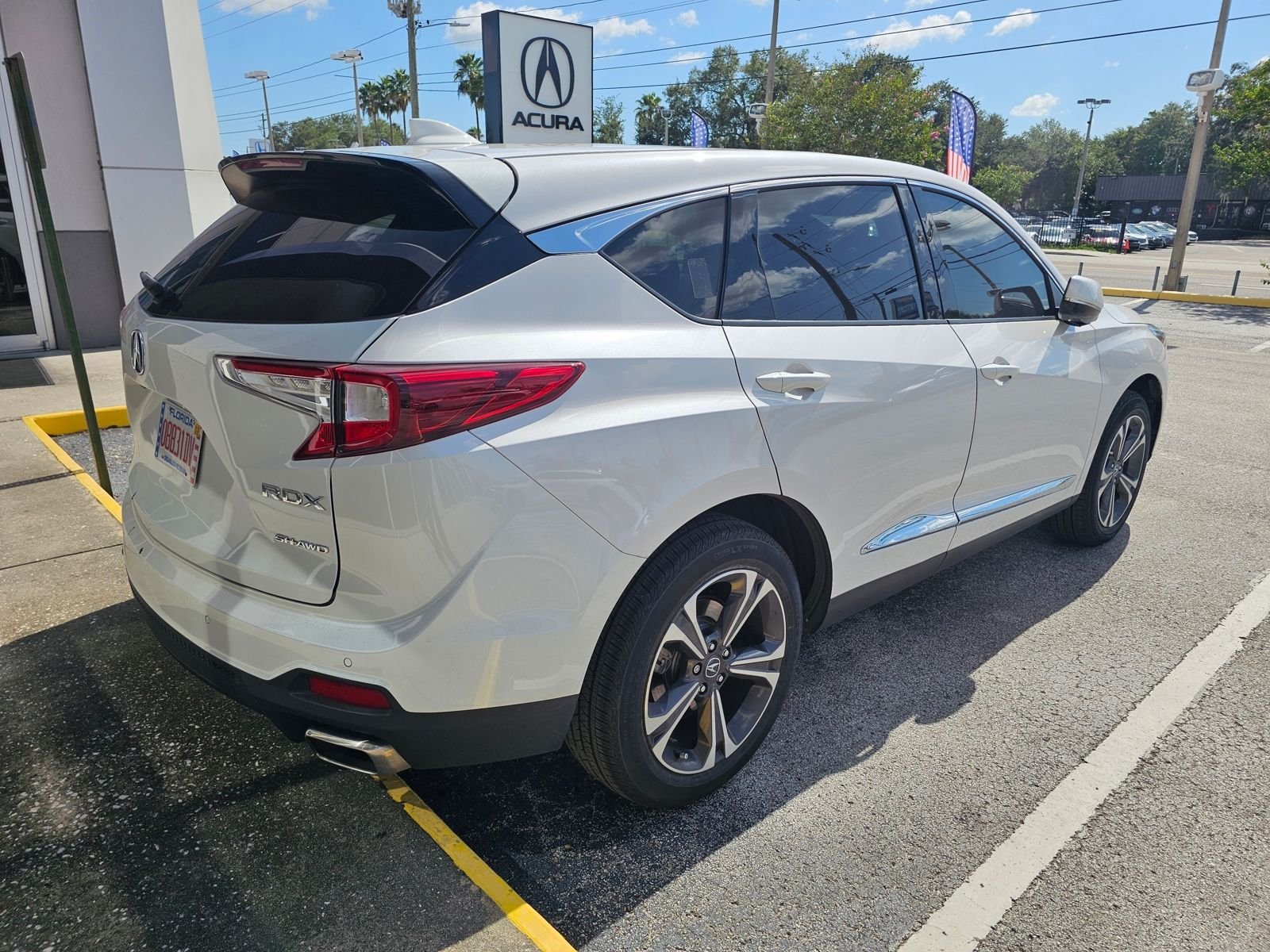 Used 2024 White Acura Advance Package image 3