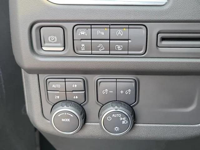2023 Chevrolet Tahoe Z71 - Photo 29