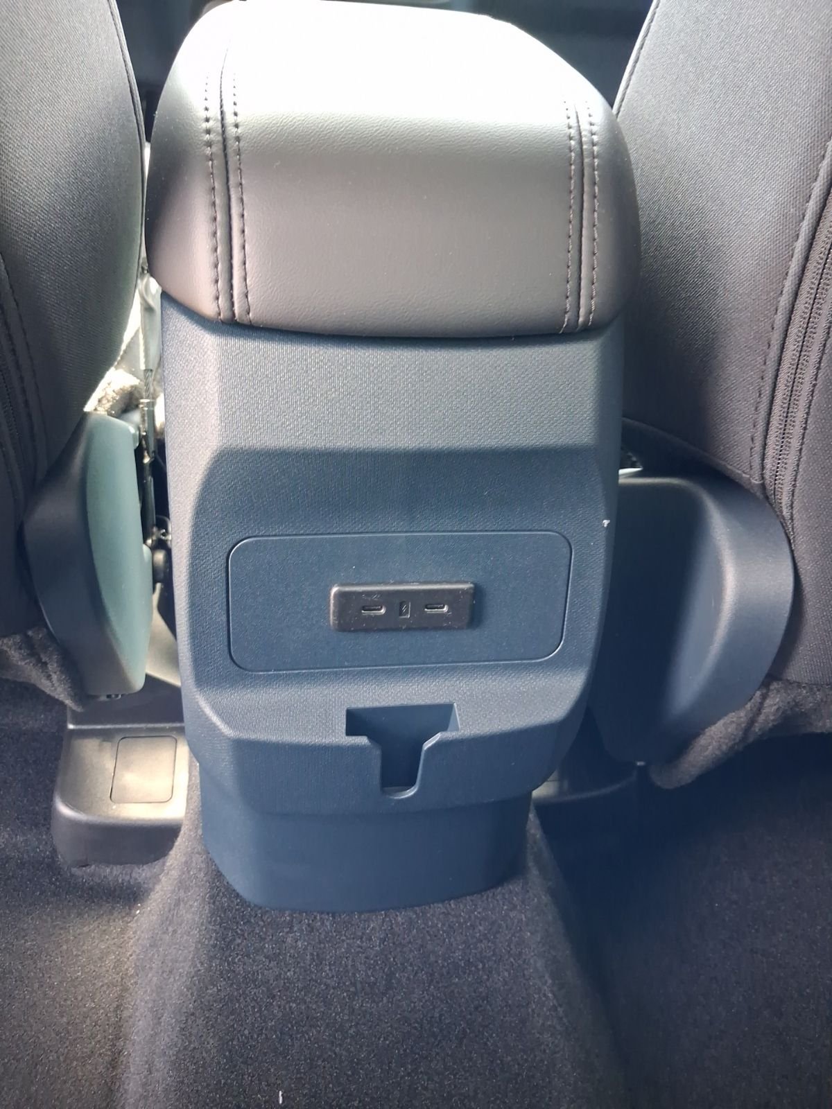 New 2026 Azure Gray Metallic Tri-Coat Ford XLT image 15