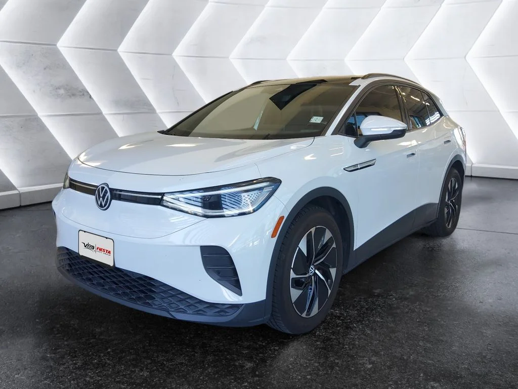 Used 2021  Volkswagen Pro S image 3