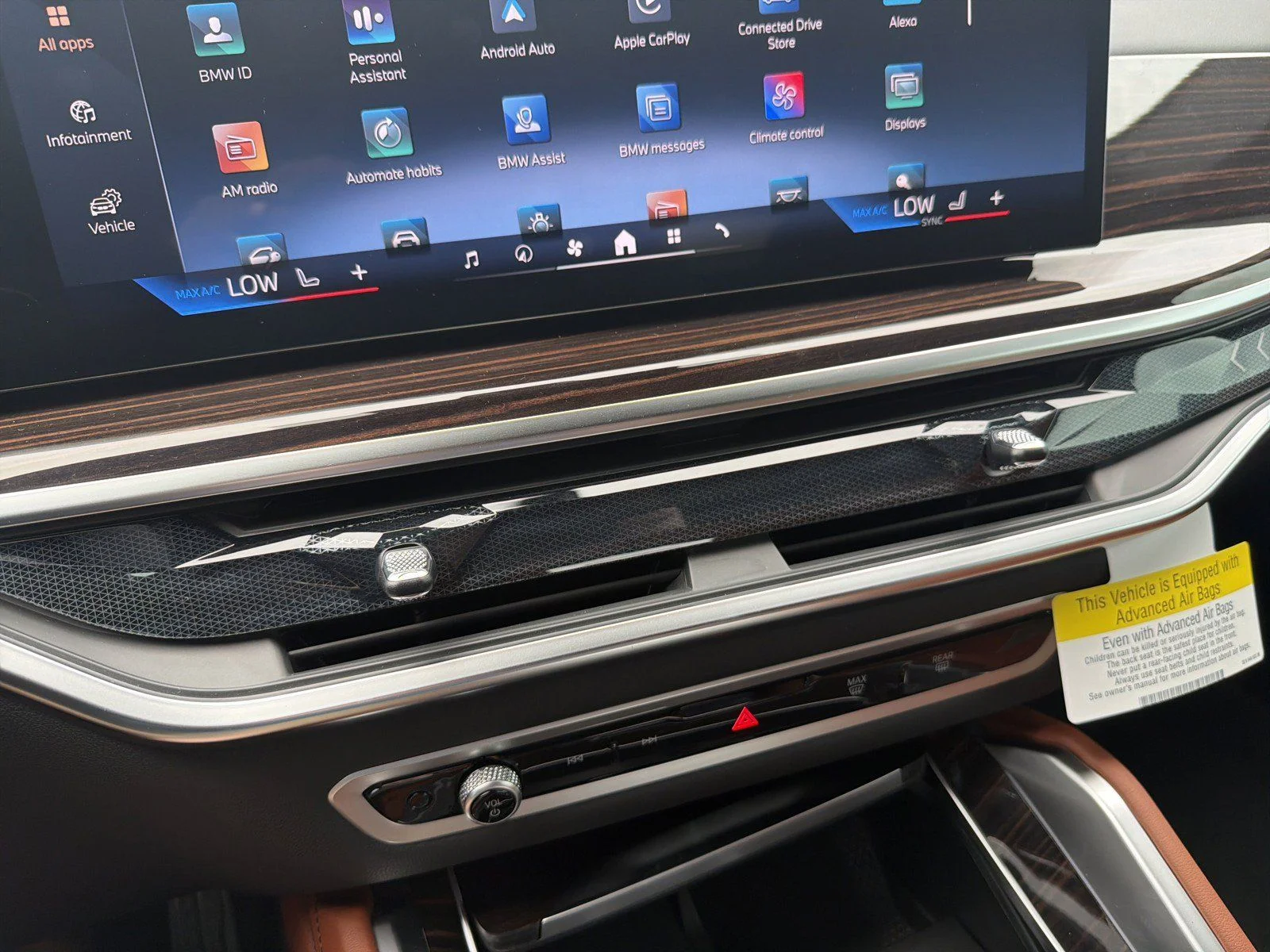 New 2027 Alpine White BMW xDrive40i image 34