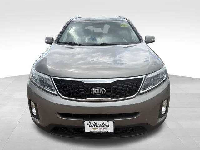 Used 2014 Gray Kia LX image 9