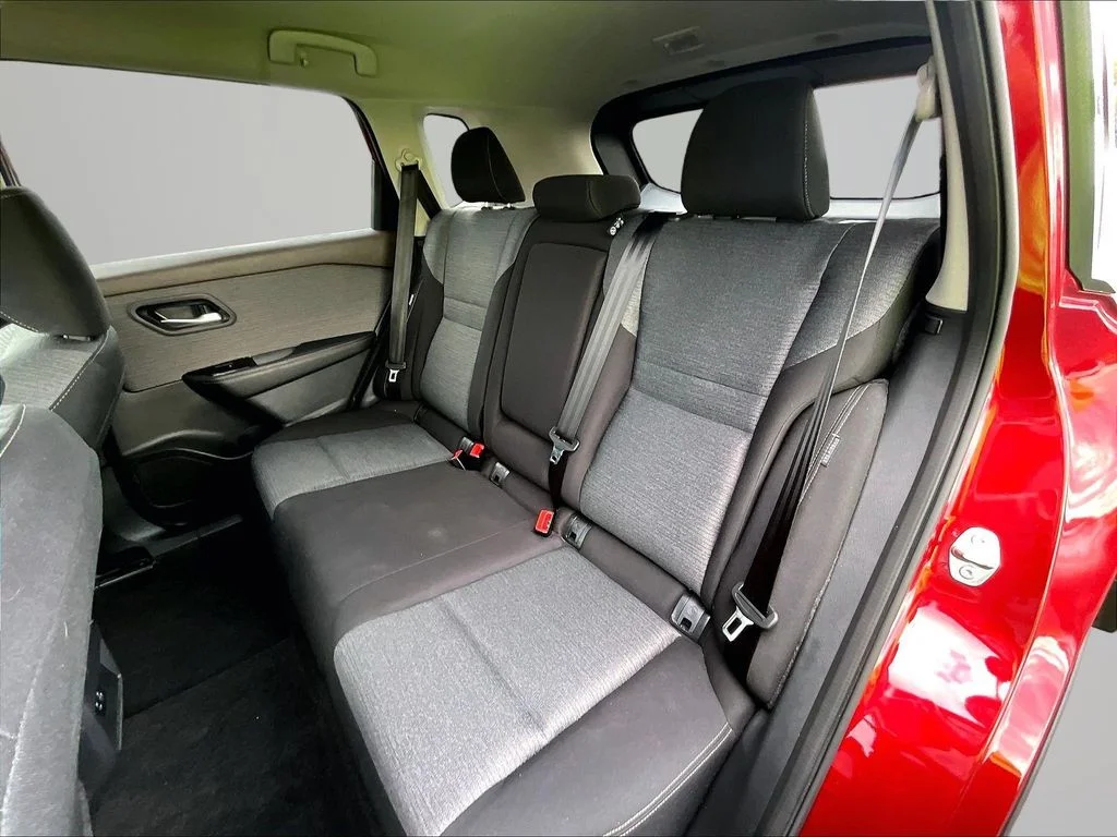 Used 2023 Red Nissan SV image 25