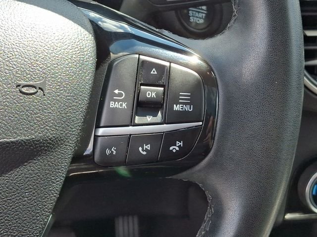Used 2022 Black Ford SE image 23