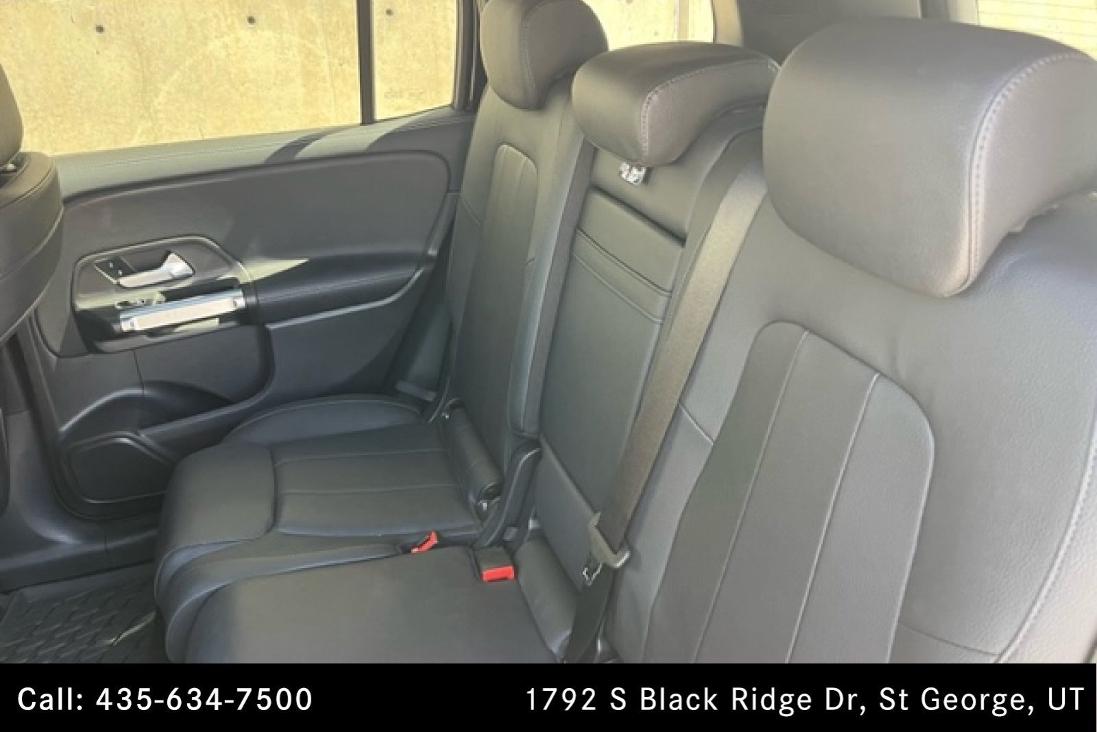 Certified Used 2021 NIGHT BLACK Mercedes-Benz GLB 250 image 9