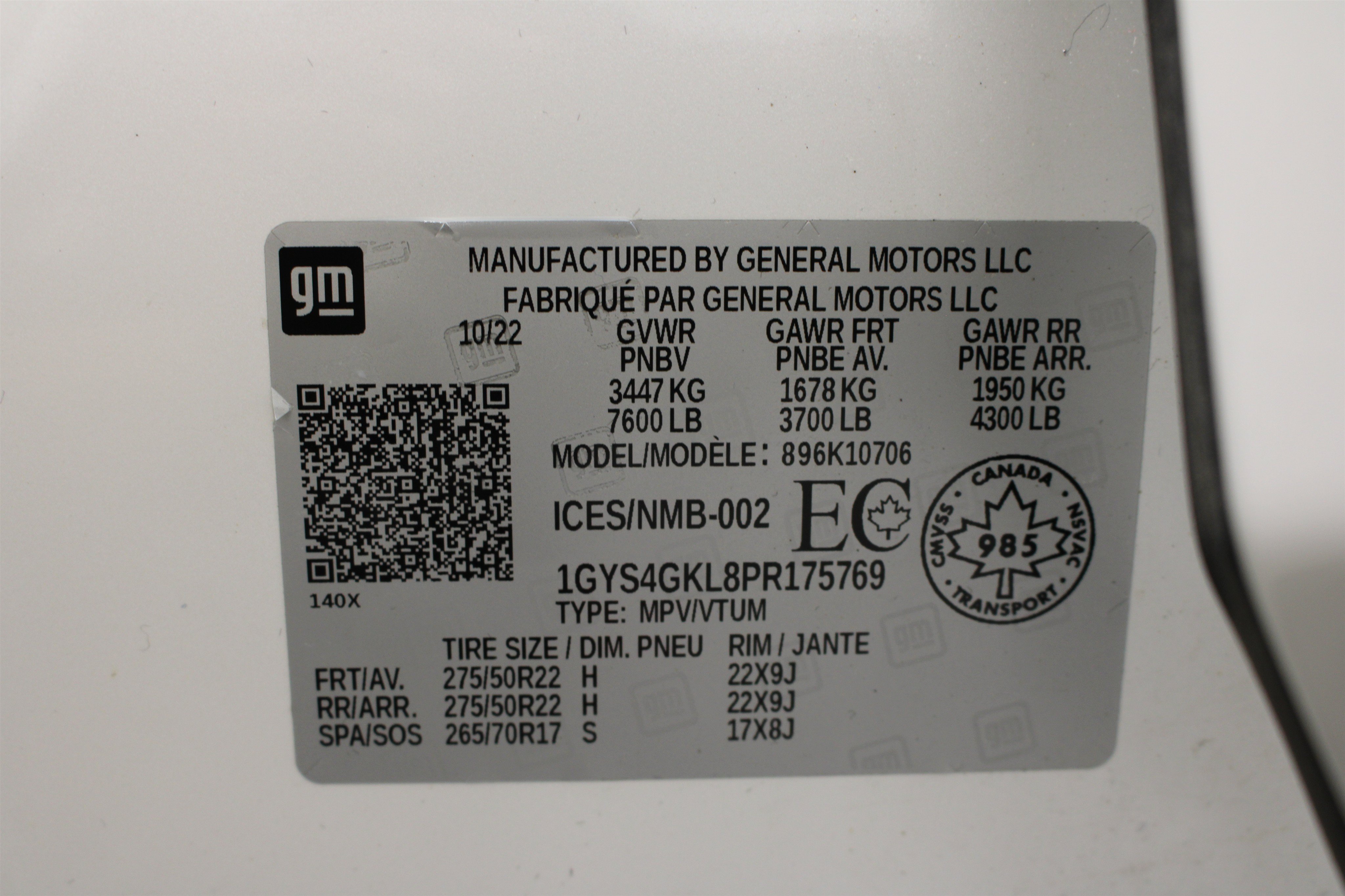Used 2023 Crystal White Tricoat Cadillac 4WD Sport Platinum image 44