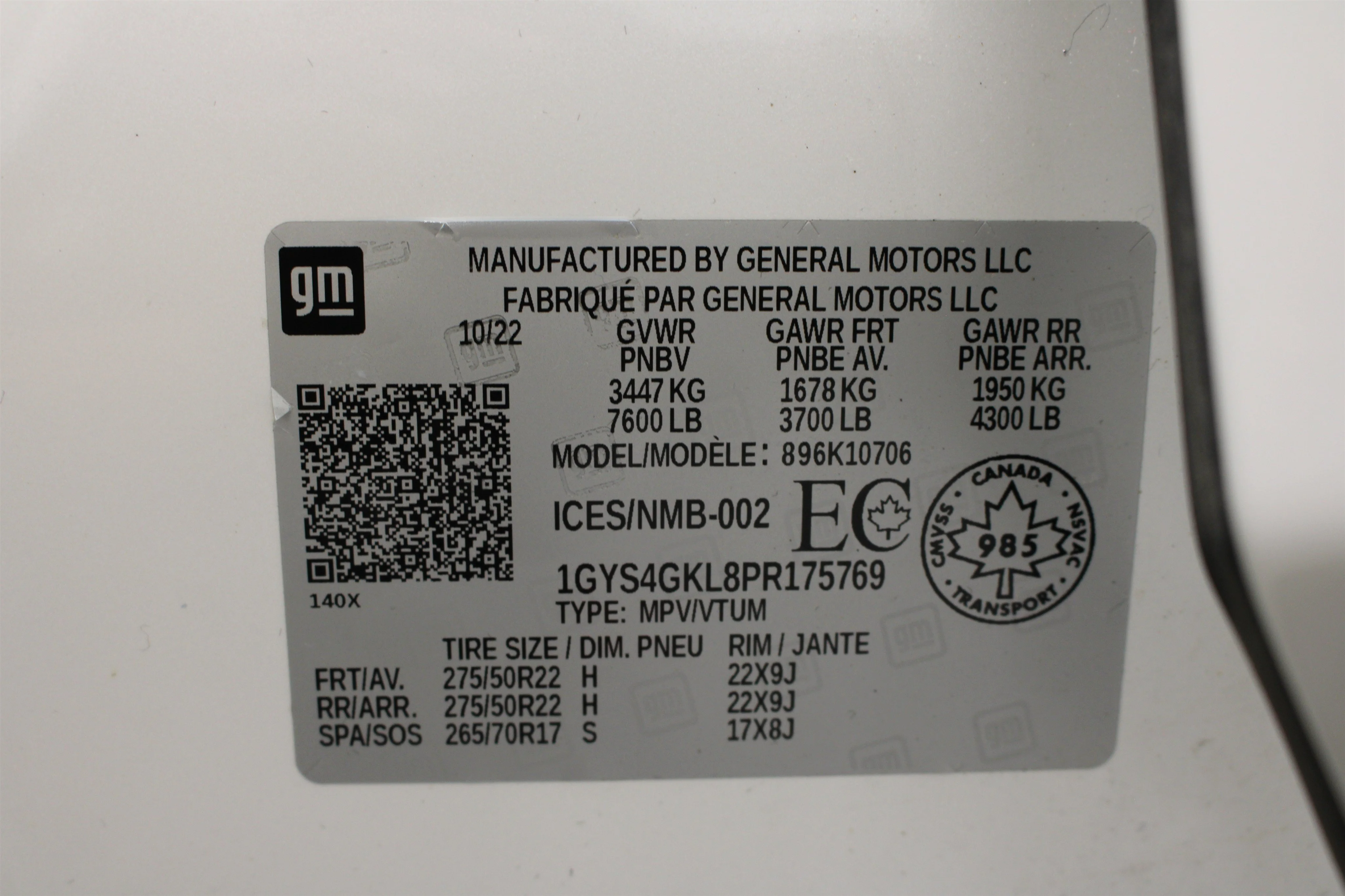Used 2023 Crystal White Tricoat Cadillac 4WD Sport Platinum image 44