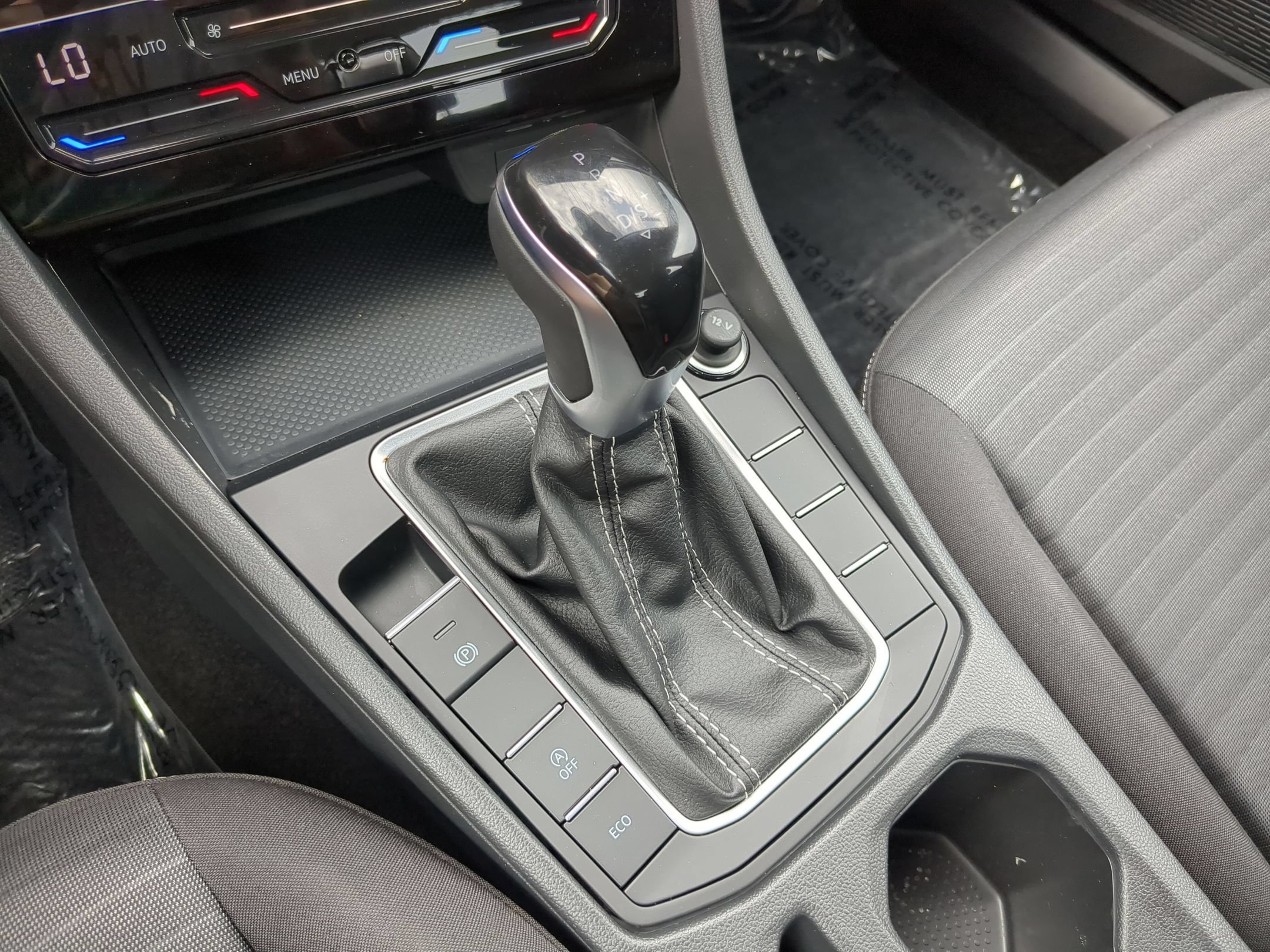 Used 2026 Platinum Gray Metallic Volkswagen S image 24
