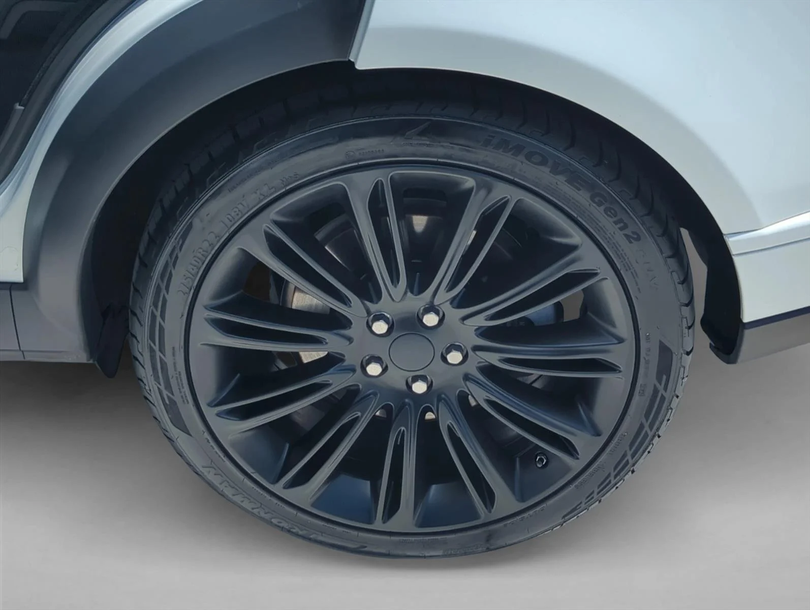 Used 2020 Narvik Black [Blac Land Rover  image 21