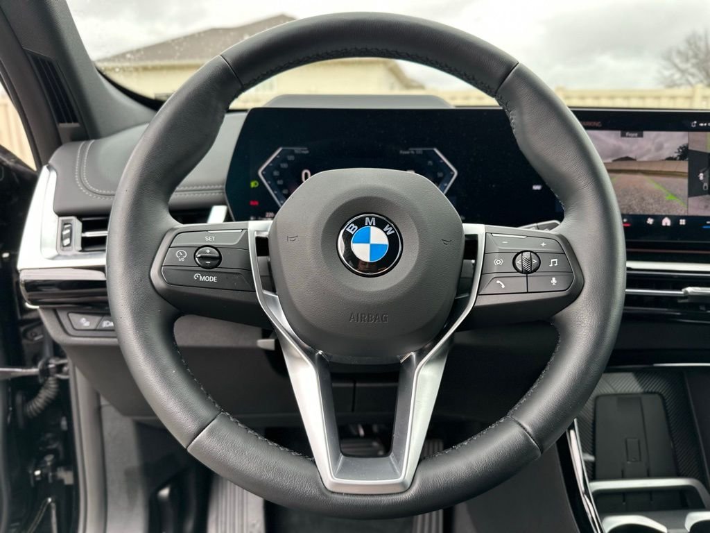 Used 2025 Black Sapphire Metallic BMW xDrive28i image 30
