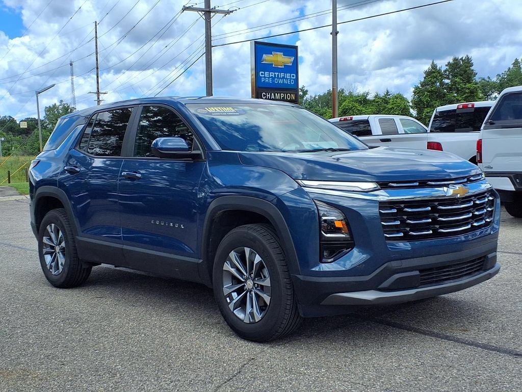 Used 2025 Lakeshore Blue Metallic Chevrolet LT image 3
