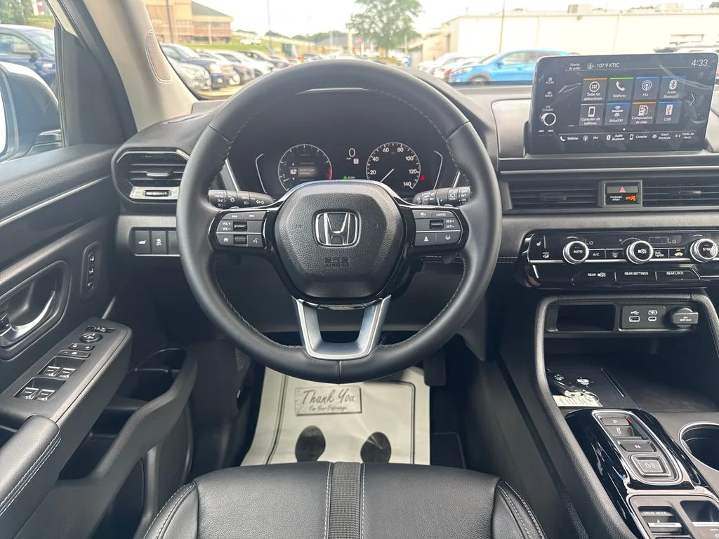 2025 Honda Pilot EX-L - Photo 14