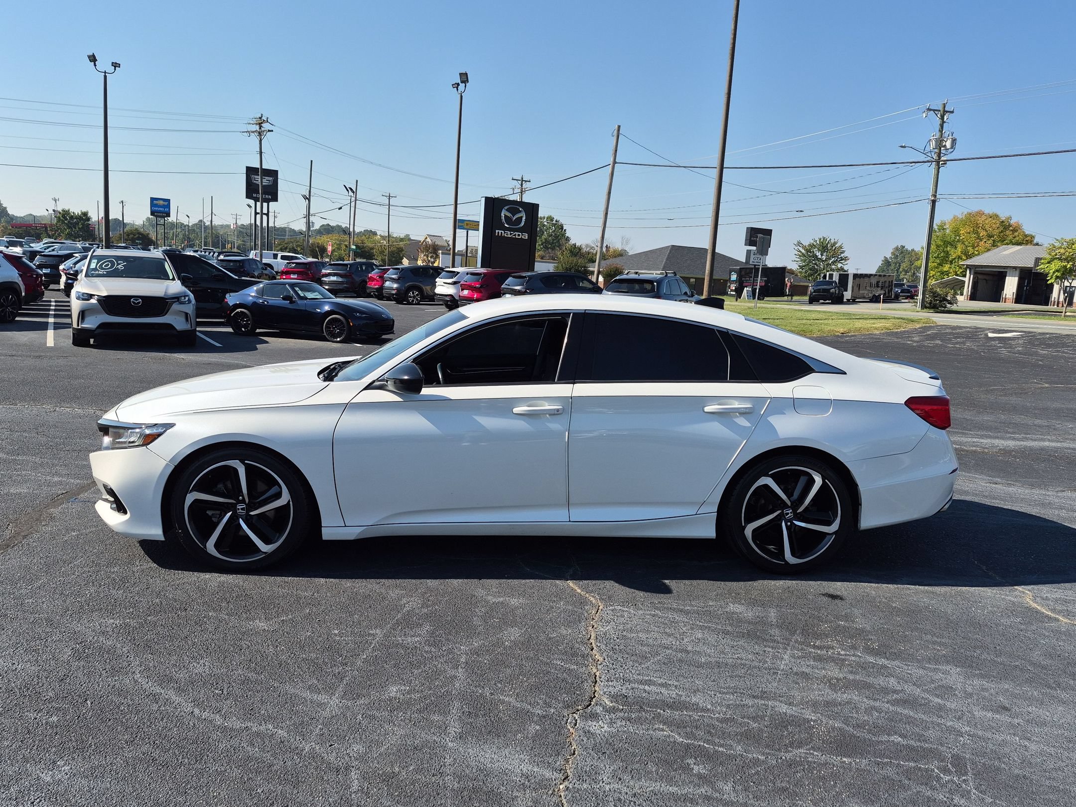 Used 2021 Platinum White Honda Sport image 2