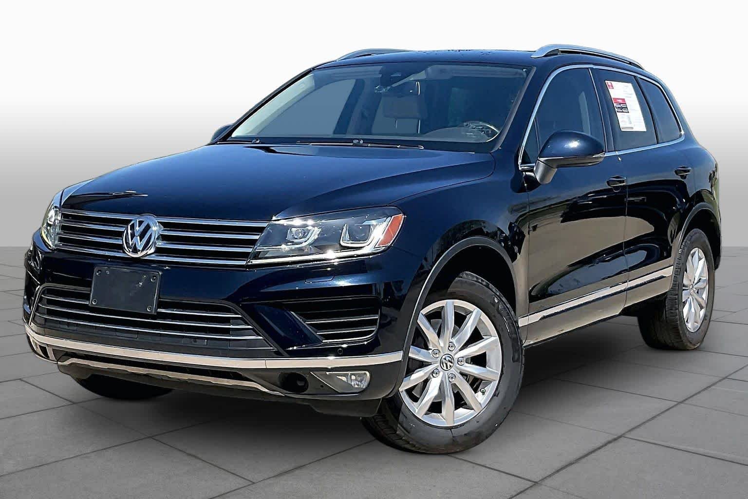Pre-Owned 2016 Volkswagen Touareg Sport W/Technology